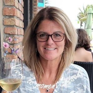 Meet your Posher, Nancy